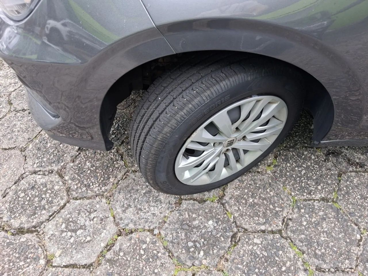 Fiat Cronos Drive 1.3 8V Flex Aut. 2023 - Foto 2