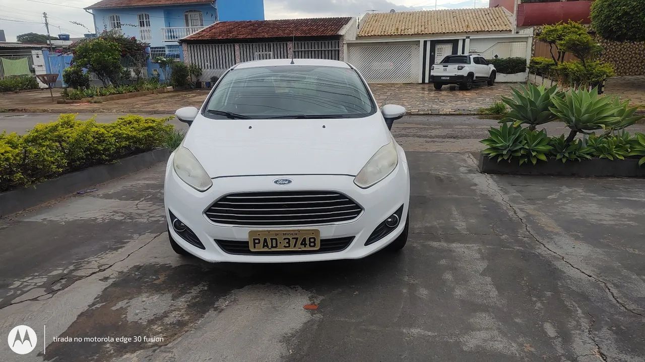 Ford Fiesta Fiesta 1.6 16V Flex Aut. 5p 2015