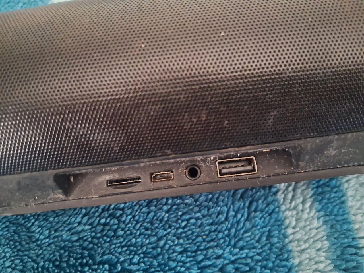 ?Caixa de Som Bluetooth Charge 2+  Excelente Estado e Ótimo Som - Foto 3