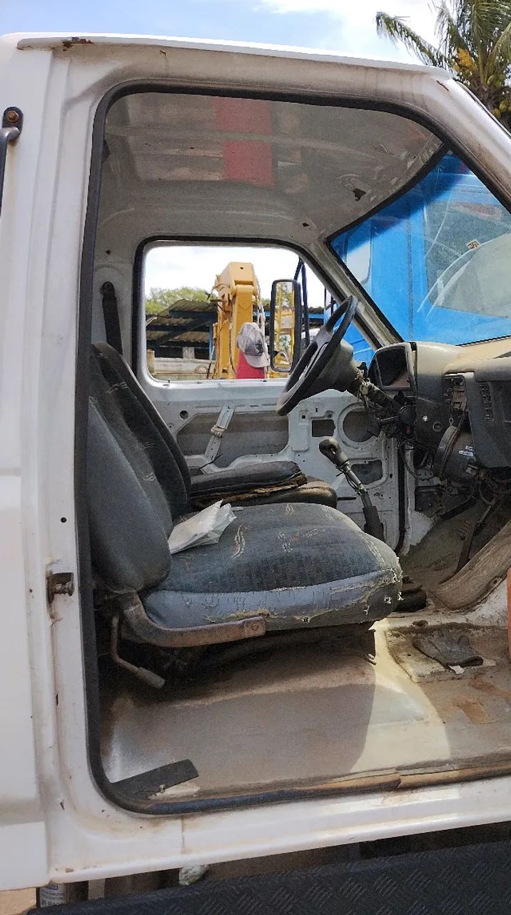 Baixou Ford F14000 HD com Poli Ano 1997 - Foto 6