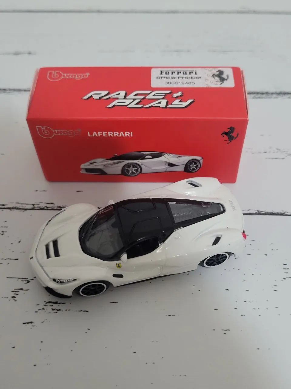 Miniatura  Ferrari  1/64 - Foto 4