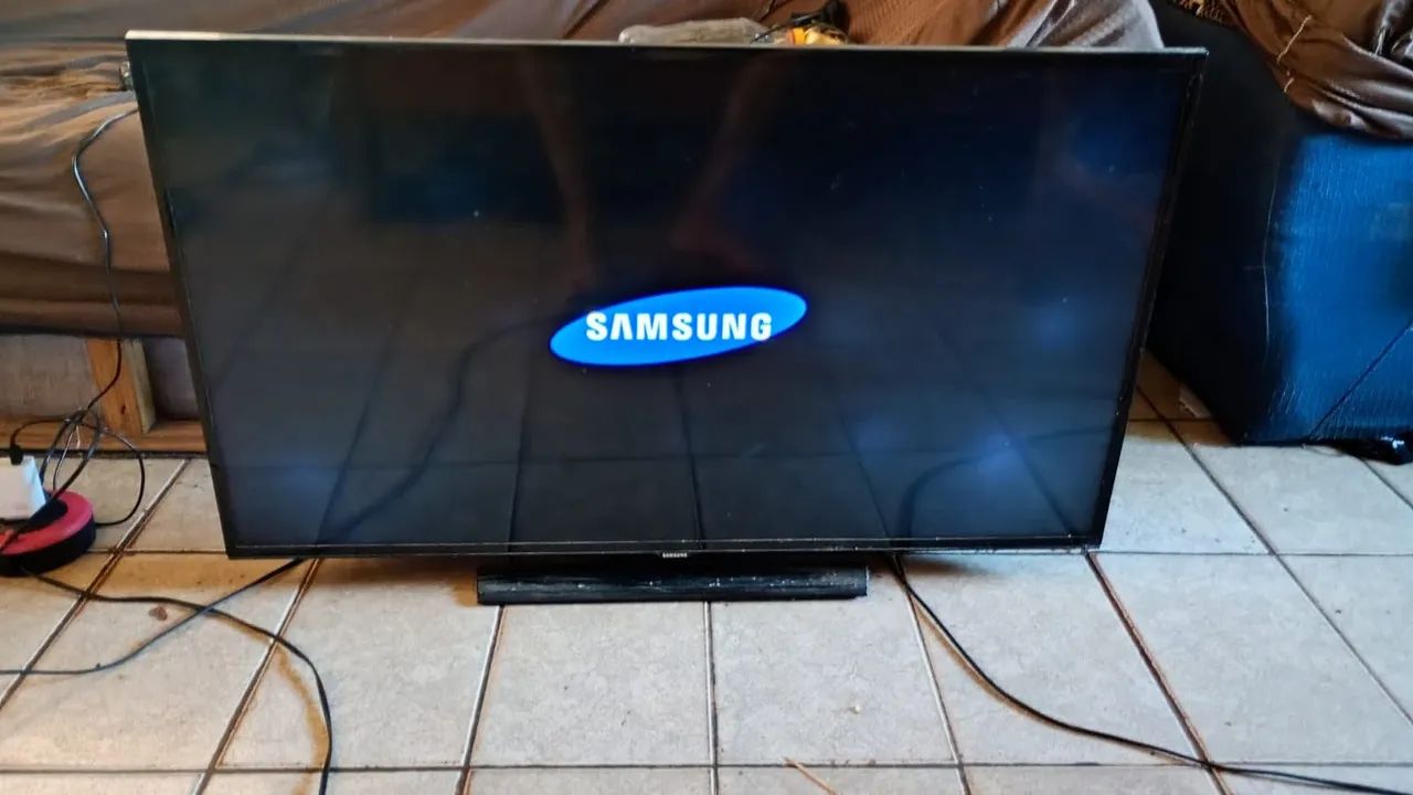 Tv Samsung 40 polegadas não smart - Foto 2