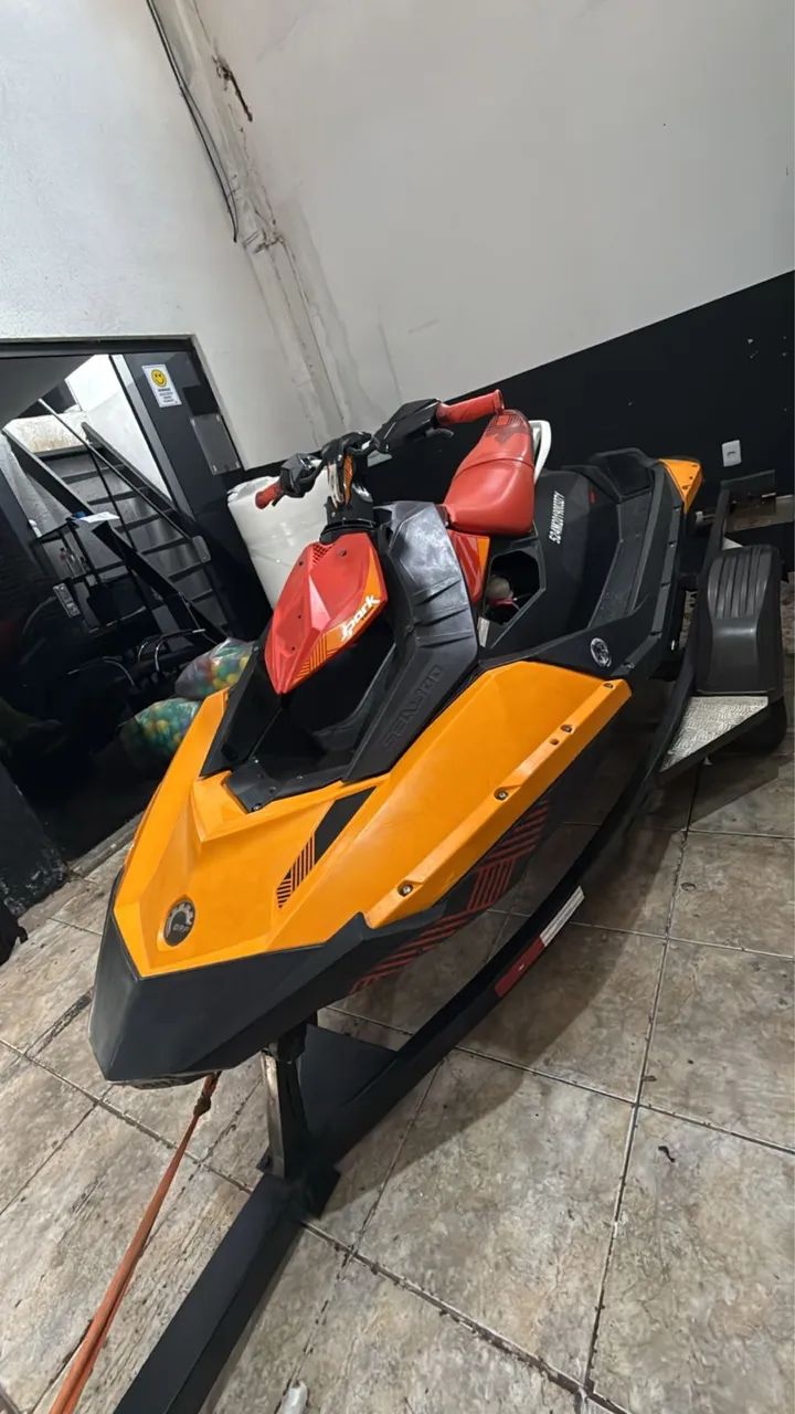 Jetsky Spark Trixx 