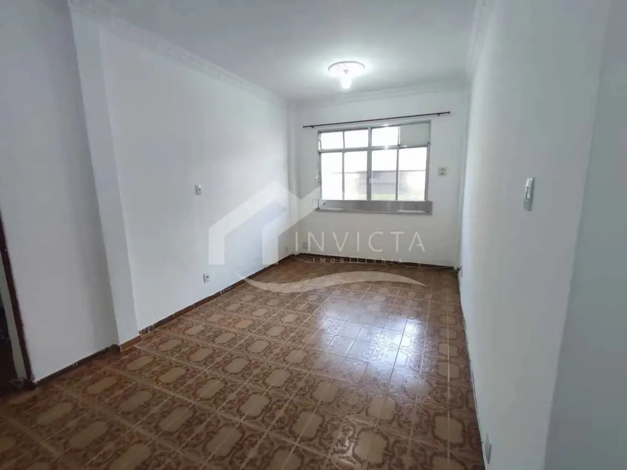 Apartamento : / Residencial / Engenho de Dentro