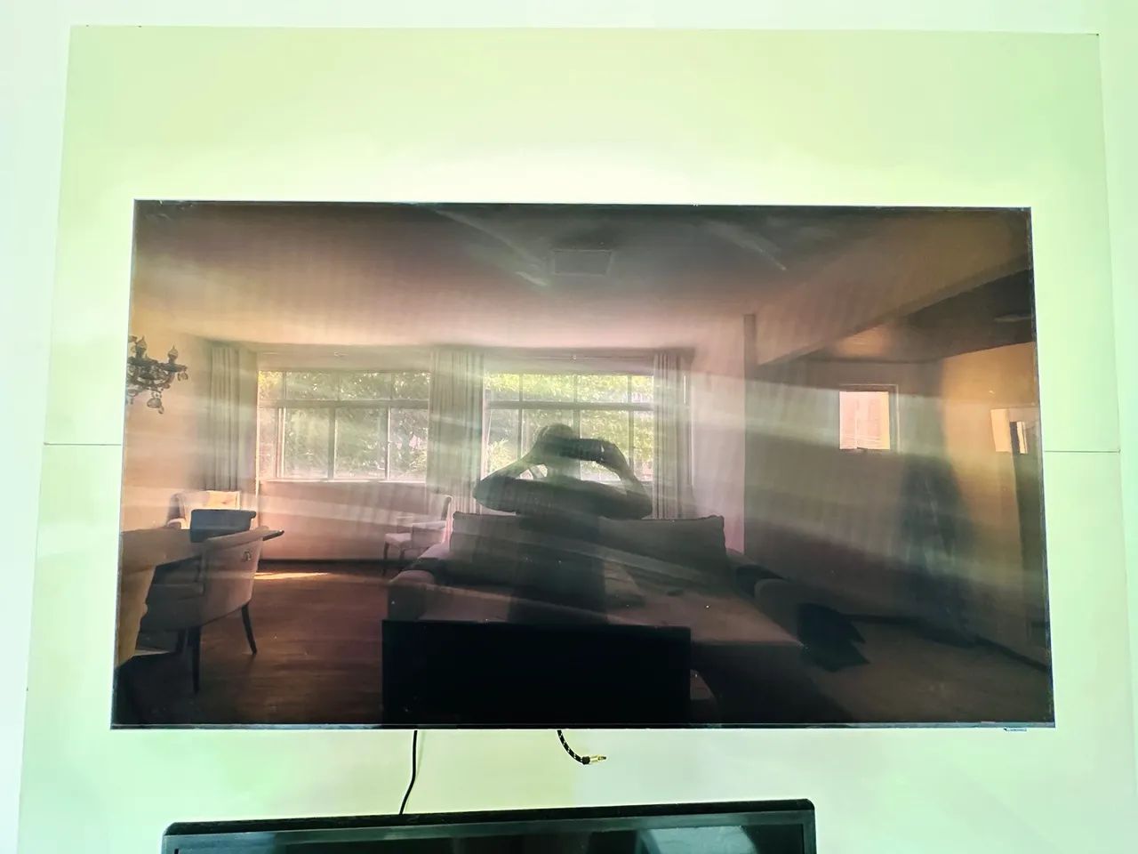 Smart TV Samsung 75 Polegadas - Com Defeito (Para Retirada de Peças / Conserto) - Foto 3