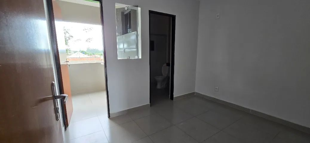 Apartamento de 1 Quarto Atras da Alfa com Vaga de Garagem e Armários - Foto 3