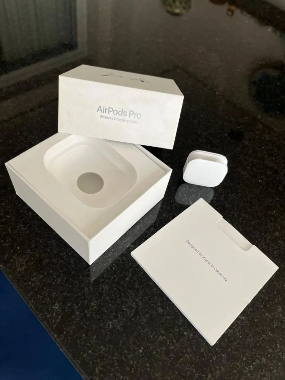 Apple Air Pods Pro (somente a caixa e acessórios)