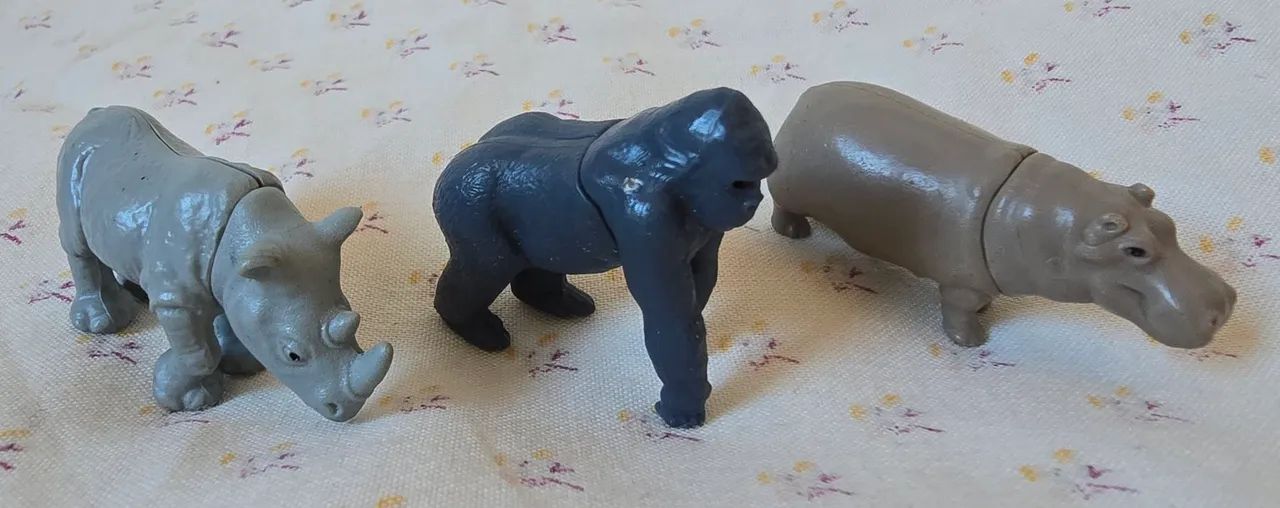 Gorila, rinoceronte e hipopótamo  kinder ovo