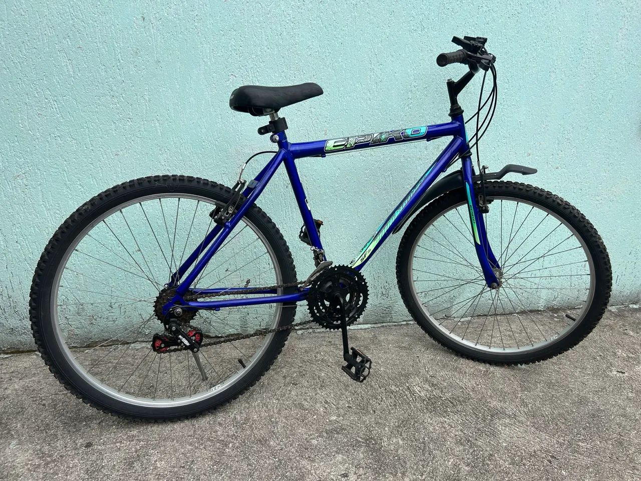 Bicicleta aro 26 com marchas - Foto 2