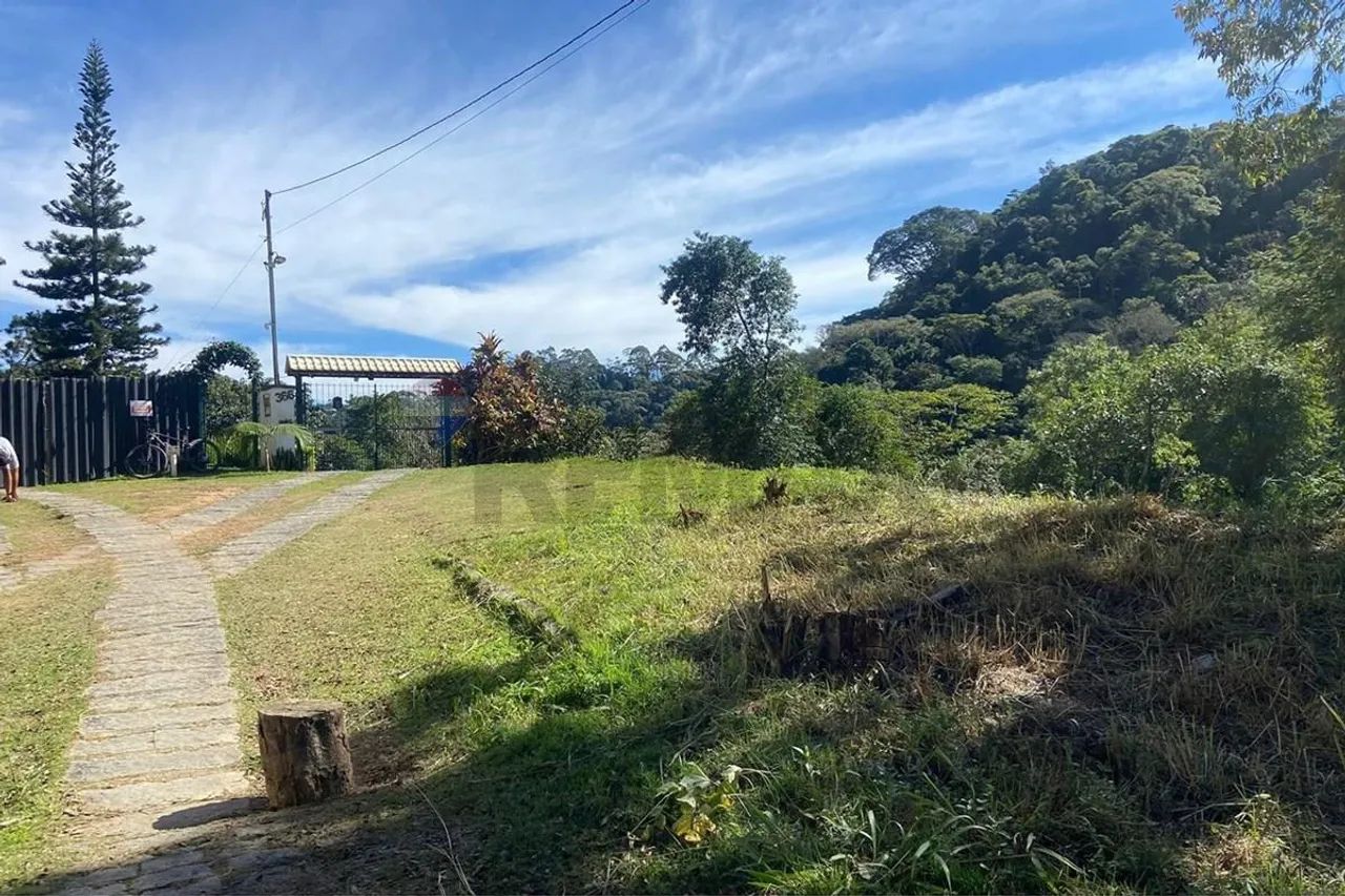 Terreno em Ponte da Saudade: Vista e Comodidade! - Foto 2