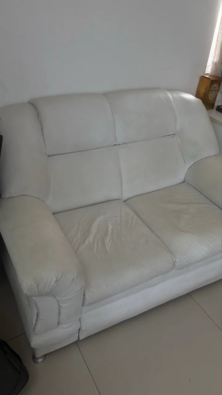 Sofá para duas pessoas - Couro  - Foto 2