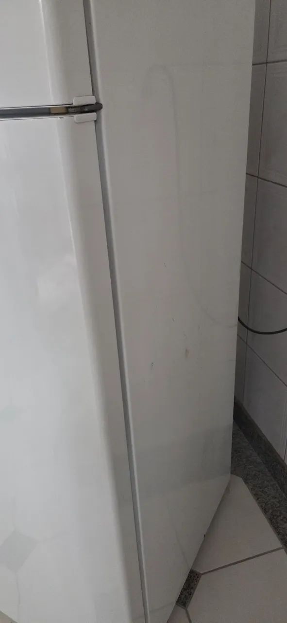 VENDO GELADEIRA ELECTROLUX  - Foto 3