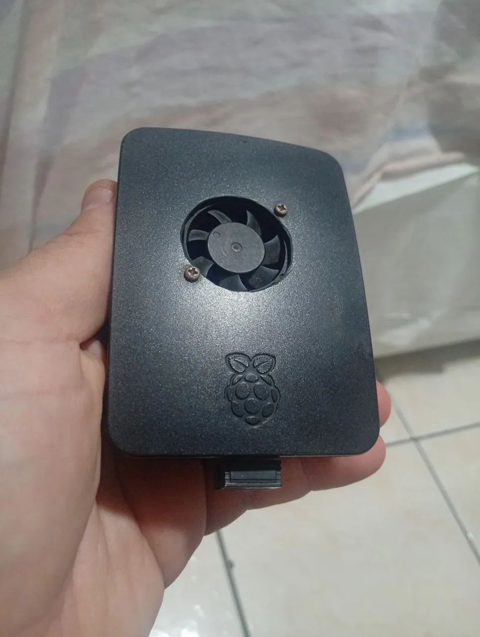 Raspberry Pi 3b + Case + Ventilador + Memória SD de 32GB