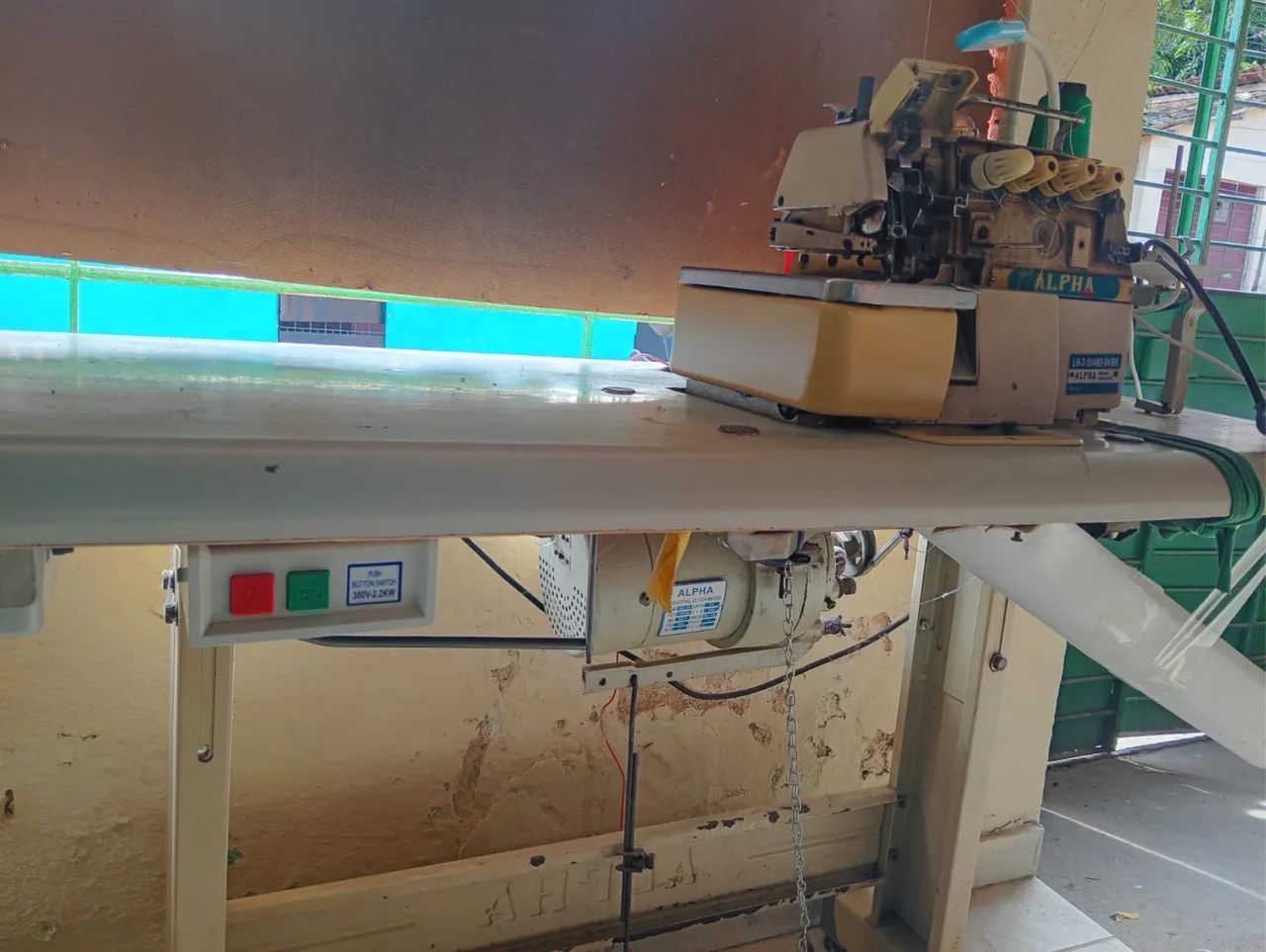 Maquina de costura  - Foto 4