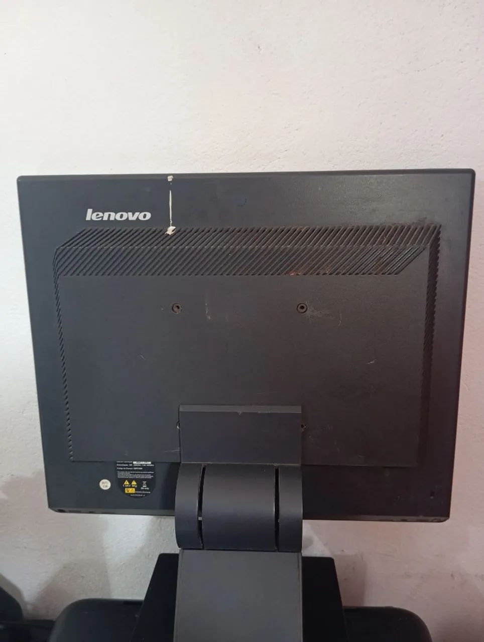 Monitor Lenovo  - Foto 2