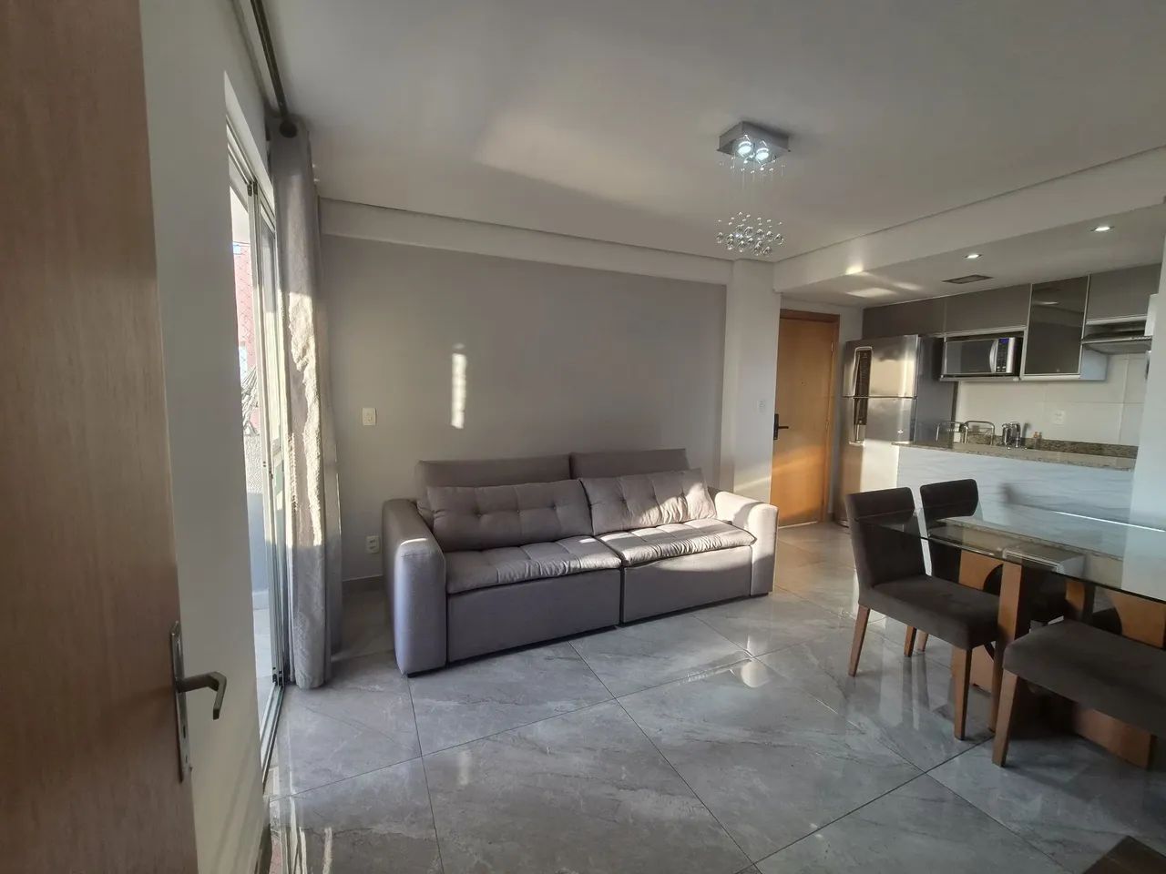 Lindo apartamento completamente mobiliado - Foto 5