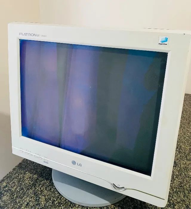 Monitor Flatron T730SH