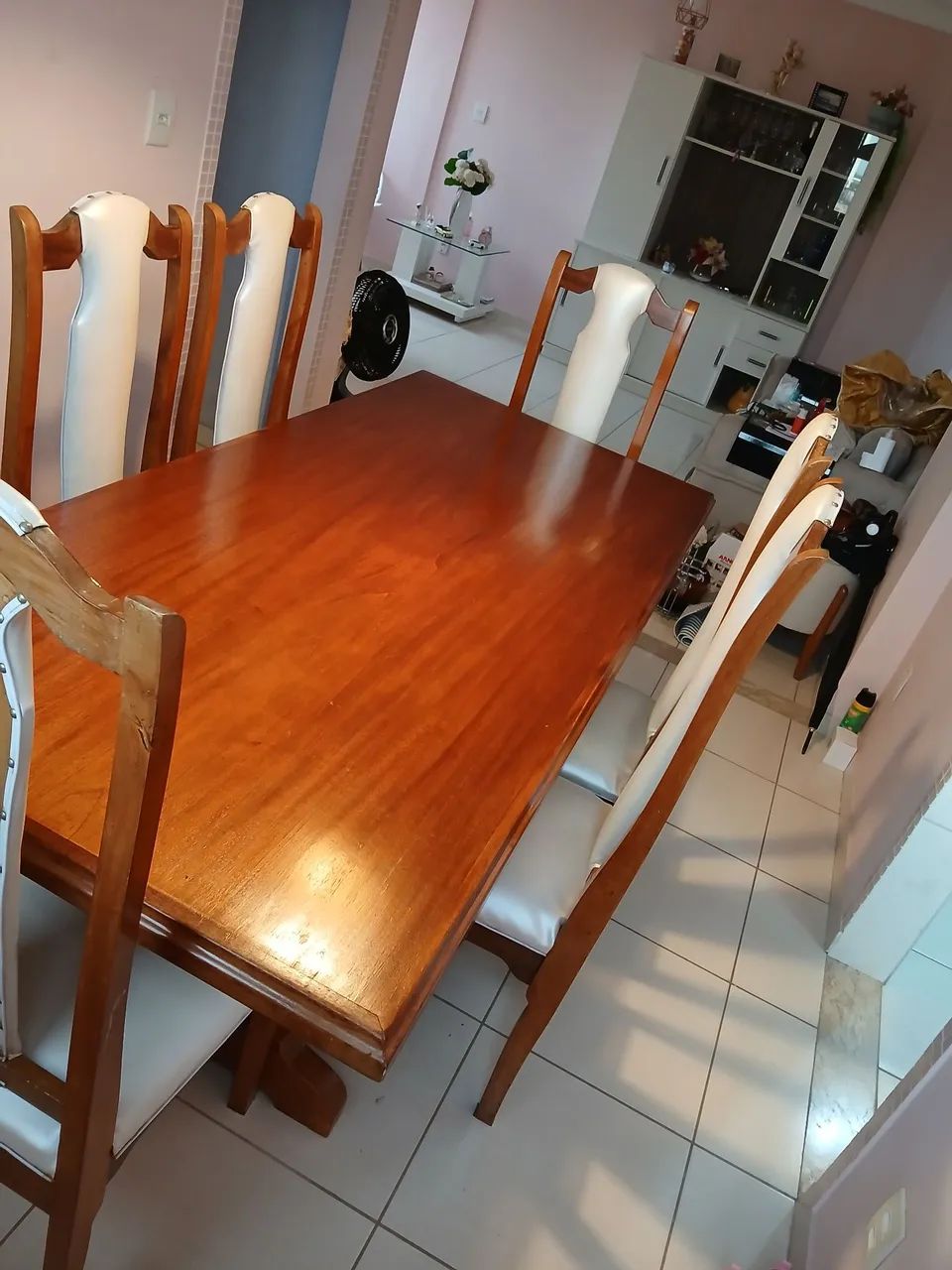 Mesa em  Madeira de Mogno C/6 Cadeiras Novas - Foto 3