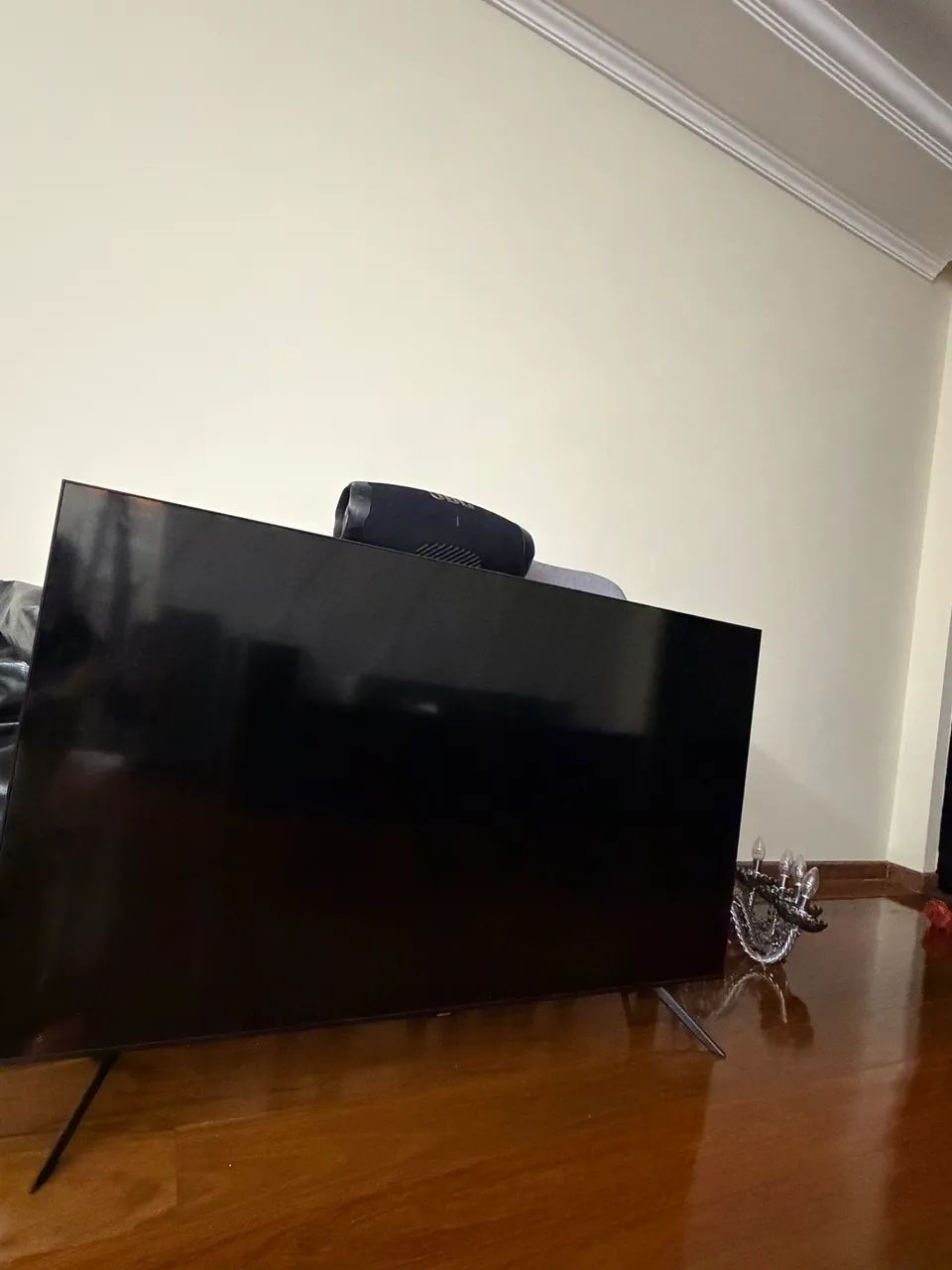Vendo mesa de jantar,abajur de pé,espelho,buffet,aparador,cristaleira e 1 tv 55 polegadas  - Foto 5