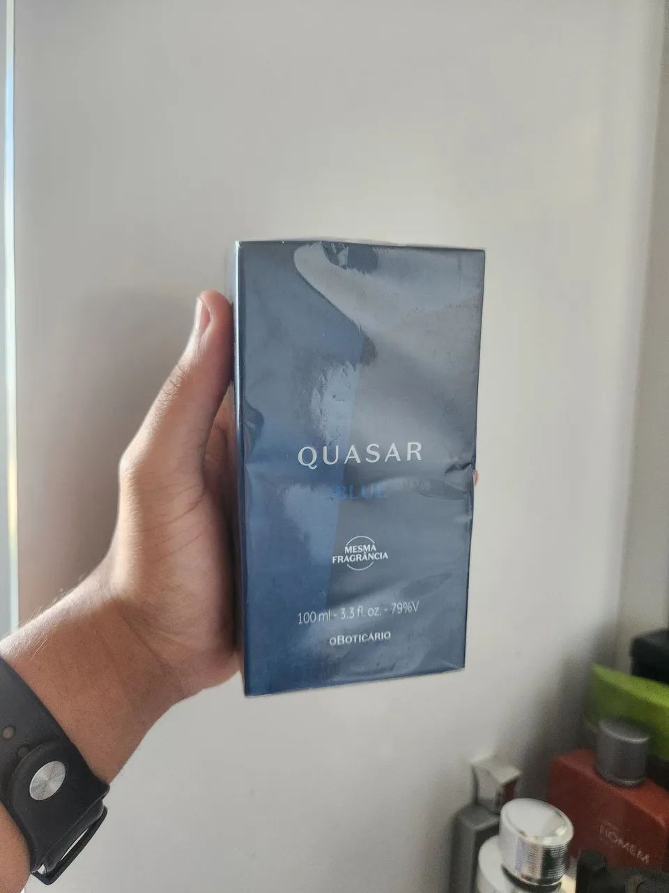 Quasar blue