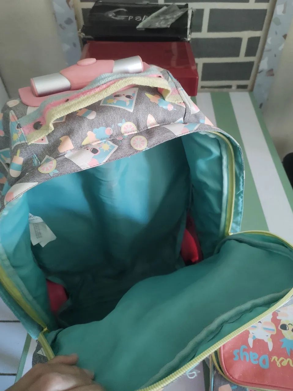 Lindo kit de bolsa e mochila de rodinhas puket  - Foto 4