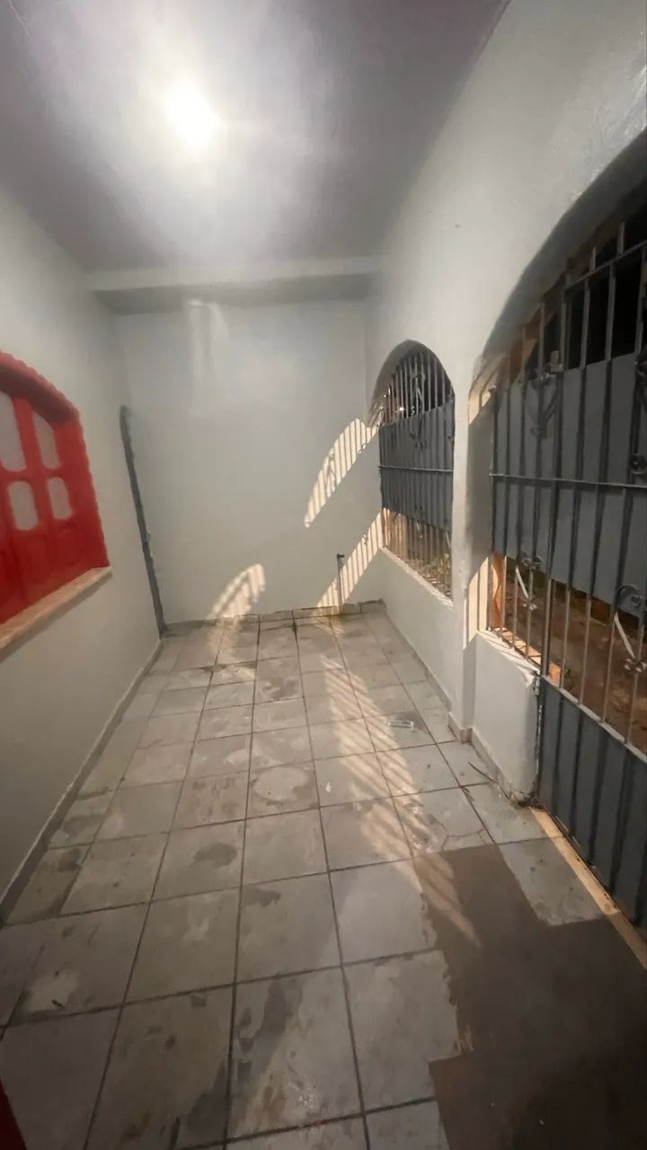 OPORTUNIDADE ÚNICA: 2 CASAS PELO PREÇO DE UMA! - Foto 3