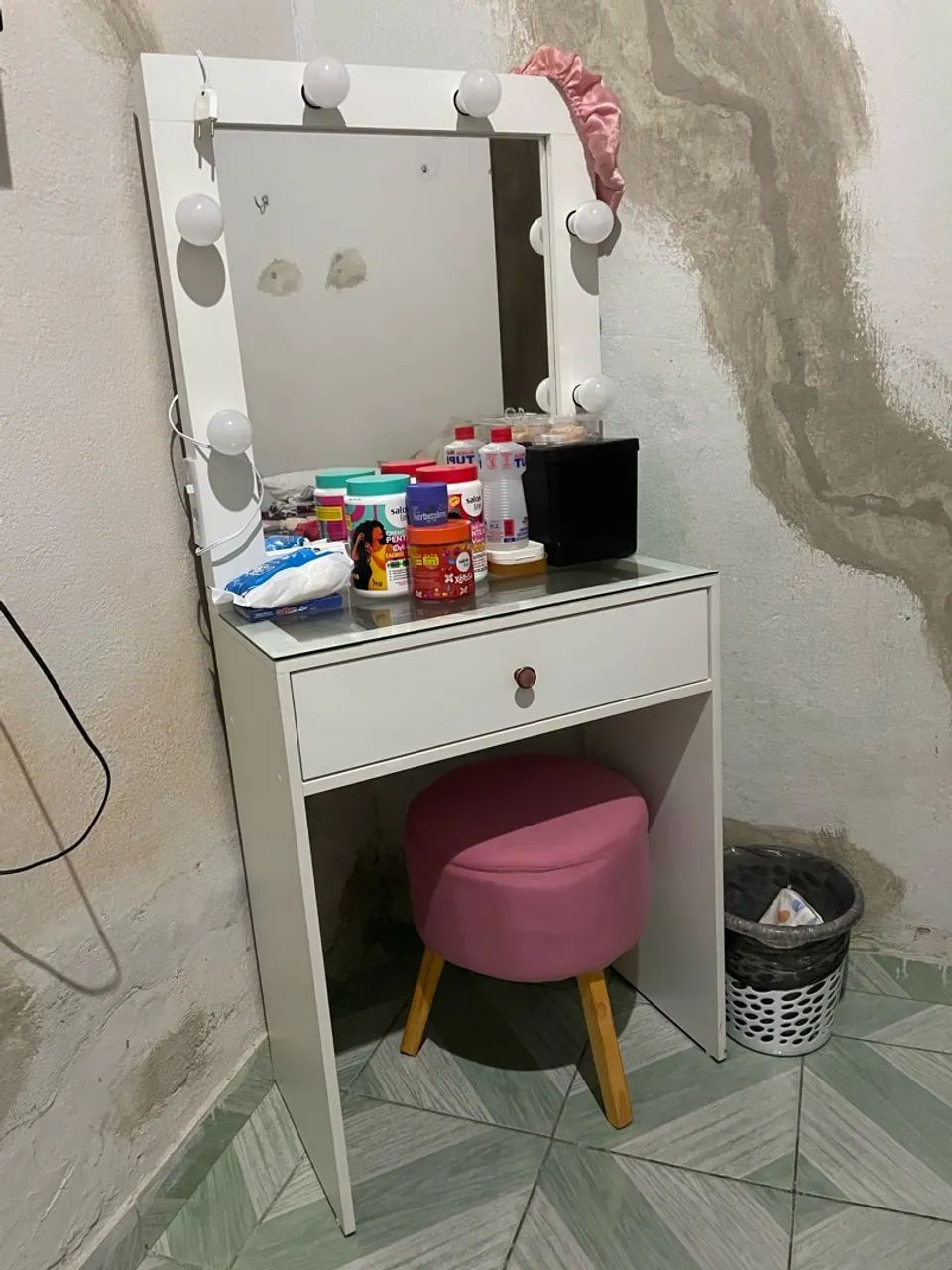 VENDE-SE PENTEADEIRA