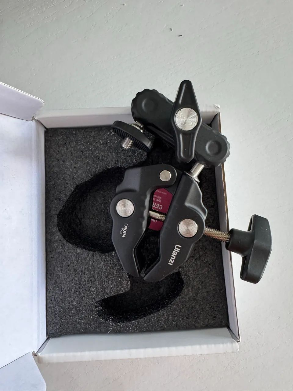Clamp Ulanzi R094 - NOVO 