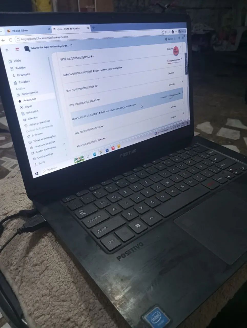 Notebook positivo 