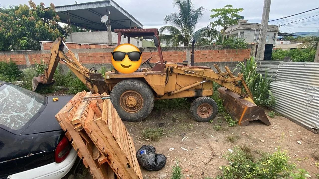 Retroescavadeira vendo  - Foto 2
