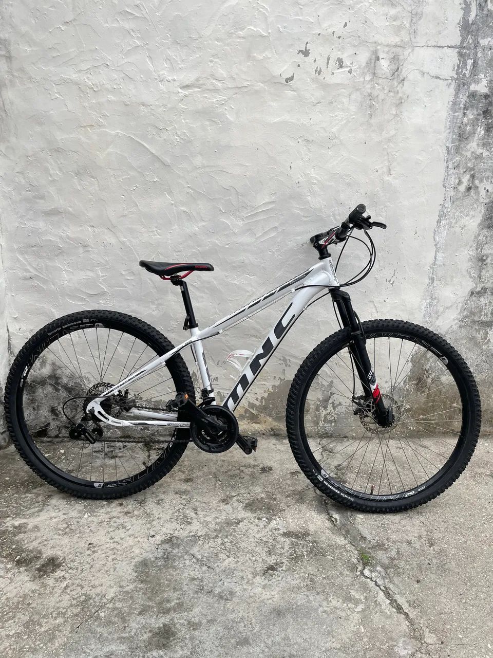 Bicicleta GT Aro 29  - Foto 2