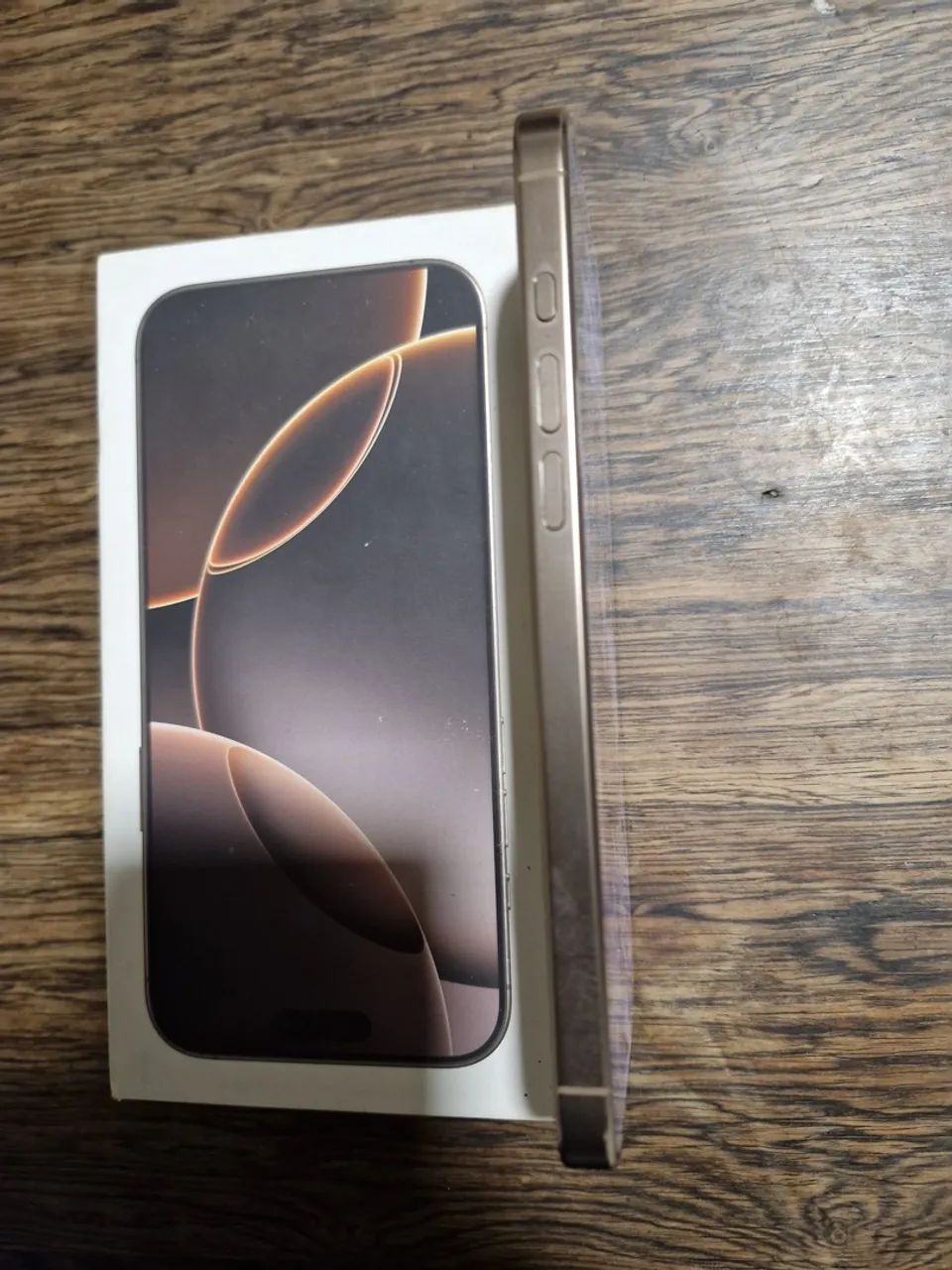 iPhone 16 Pro Max - Foto 2