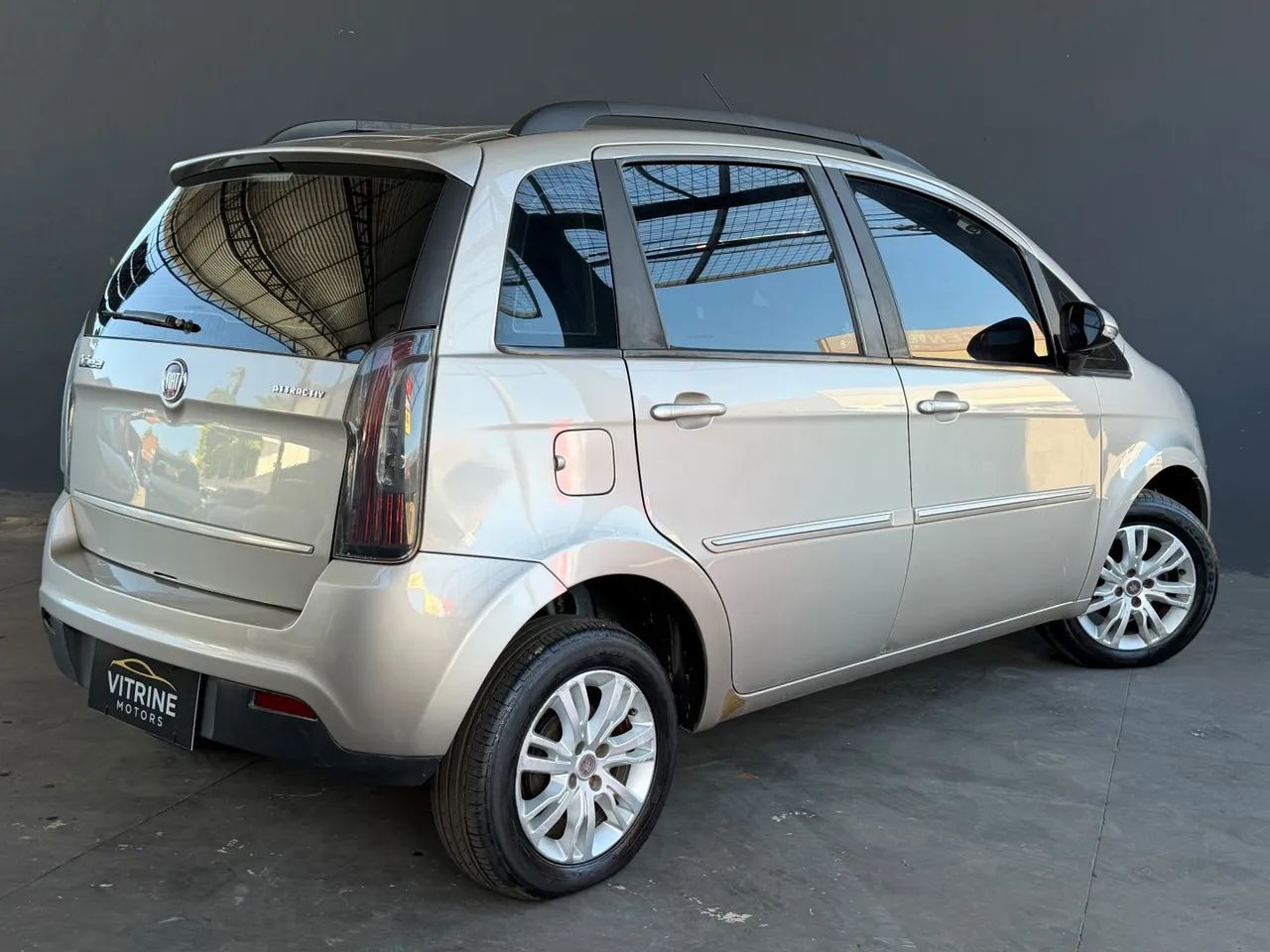 Fiat Idea Attractive 1.4 Fire Flex 8V 5P 2014 - Foto 4