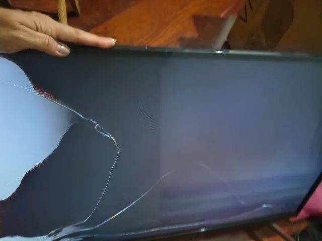 Tv philco tela trincada - Foto 4