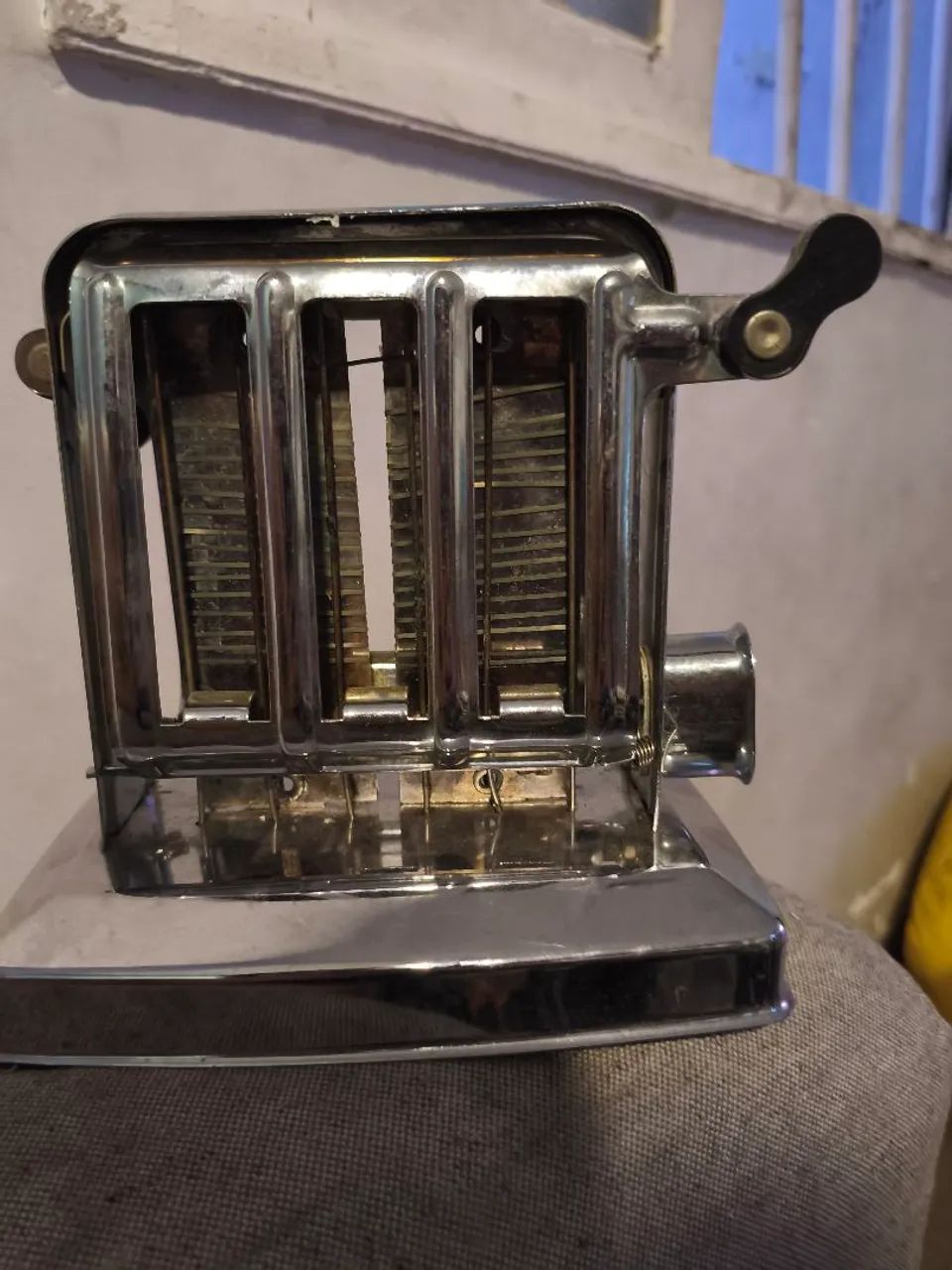 Torradeira Elétrica Vintage década de 50 - Foto 2