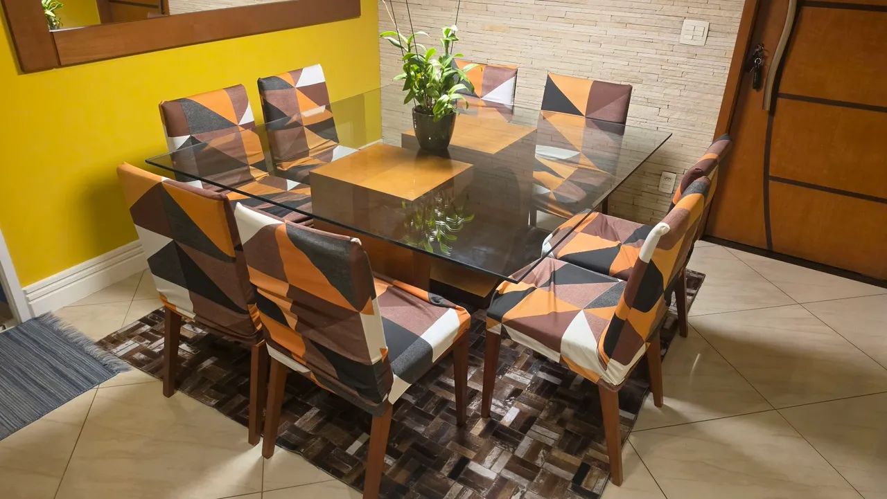 Mesa de vidro com 8 cadeiras 1.40 x 1.40  - Foto 3