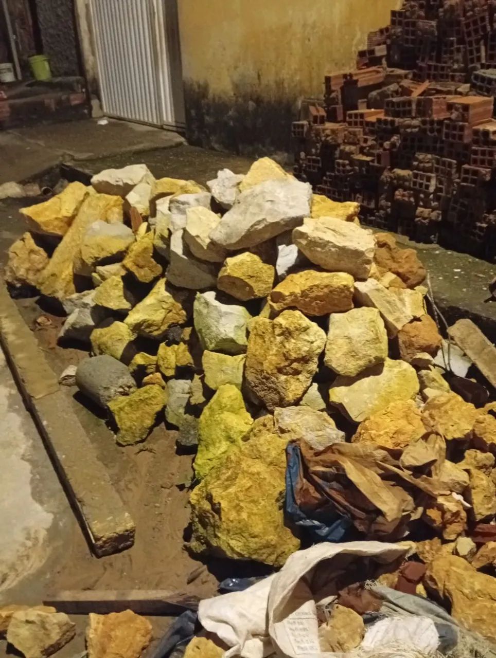Pedra de alicerce - Foto 3