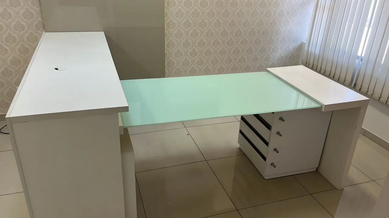 Mesa de escritório 