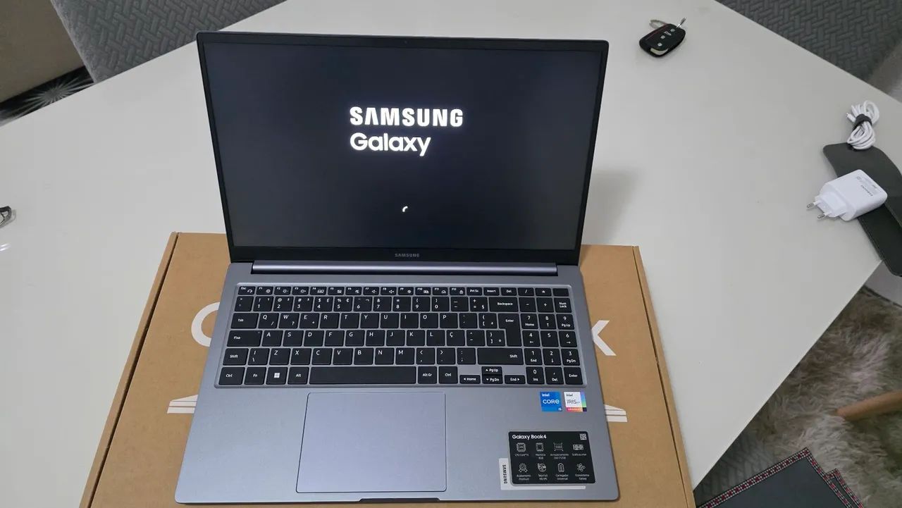 Notebook SAMSUNG GALAXY BOOK4 CORE i5 - Foto 3