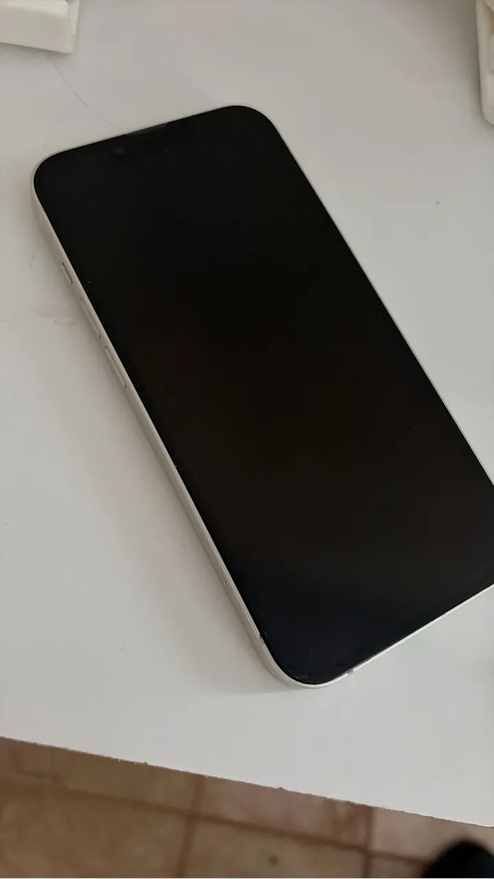 RETIRADA DE PEÇAS (iPhone 13)