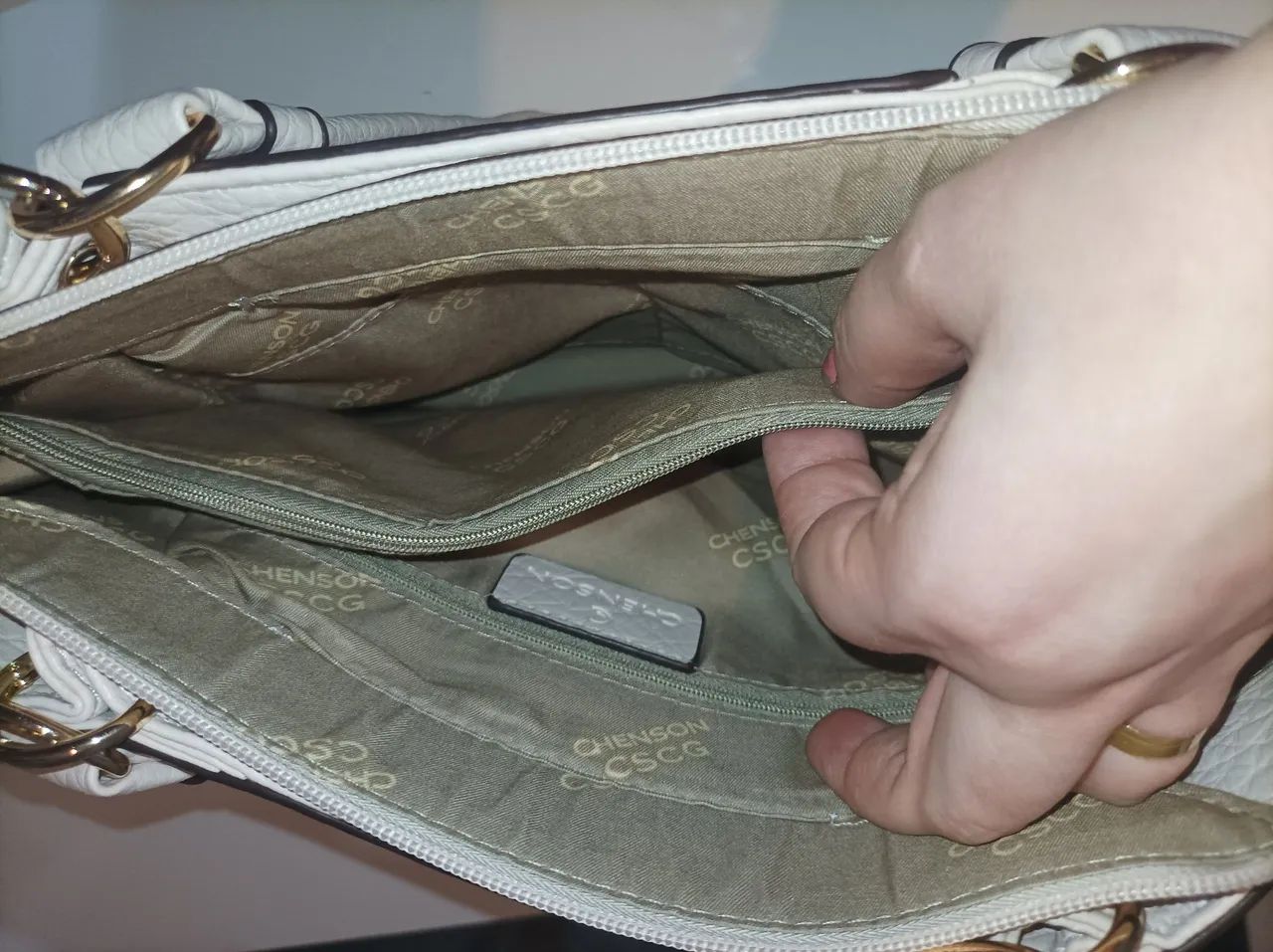 Bolsa Chenson nova com etiqueta - Foto 4