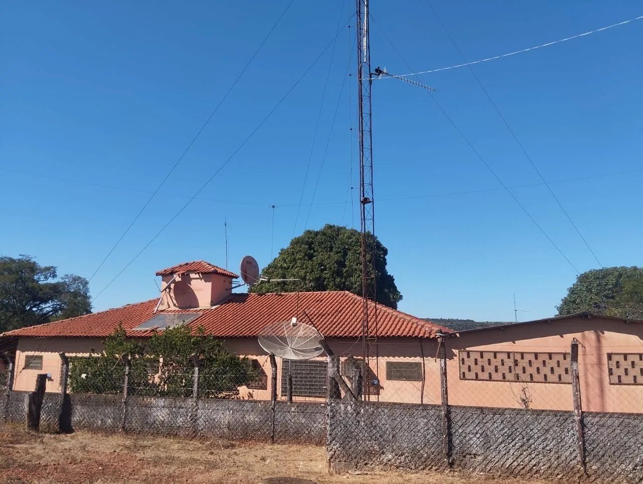 Fazenda dupla aptidão próximo campo florido  - Foto 4