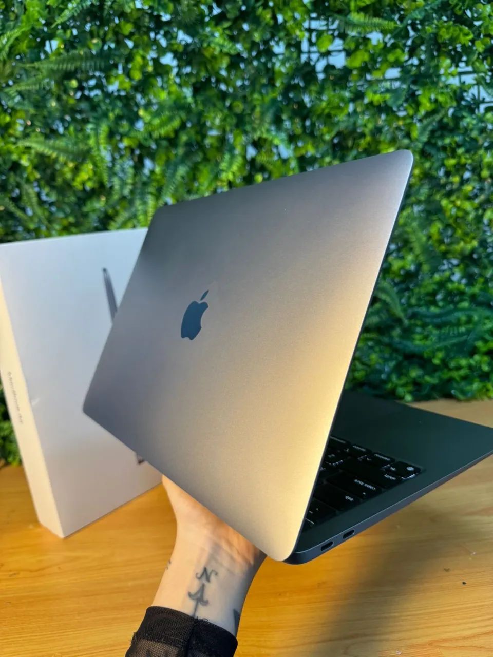 MacBook Air 2020 A2337 Chip M1 Cor Space Grey 8GB RAM 512GB SSD