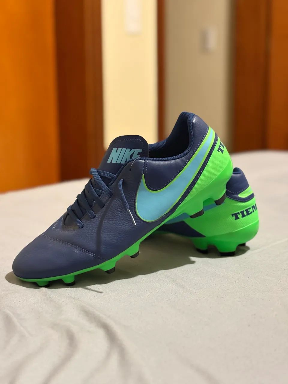 Chuteira nike tiempo 42