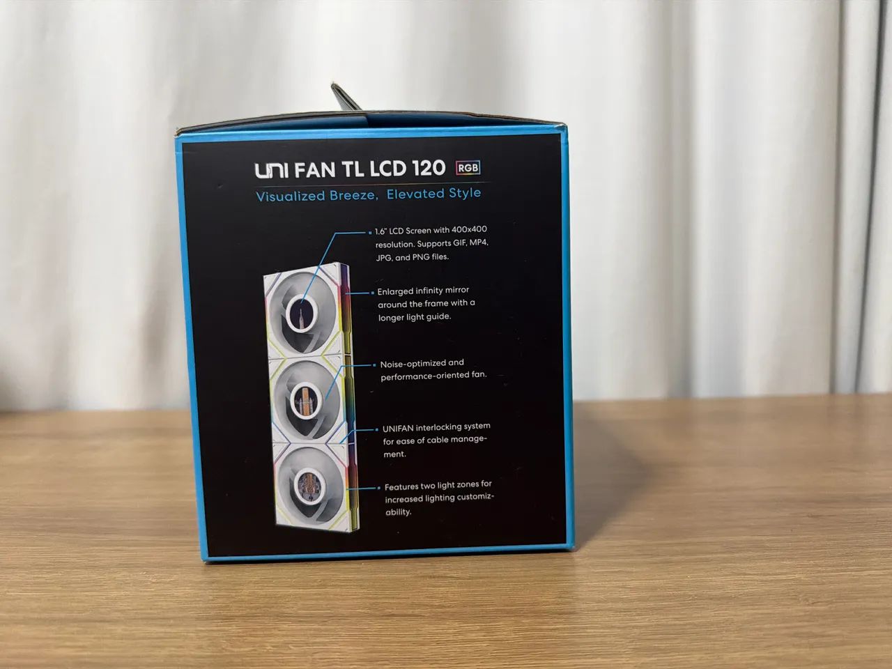 Triple fan tela lcd reverse Blade Lian li  - Foto 2