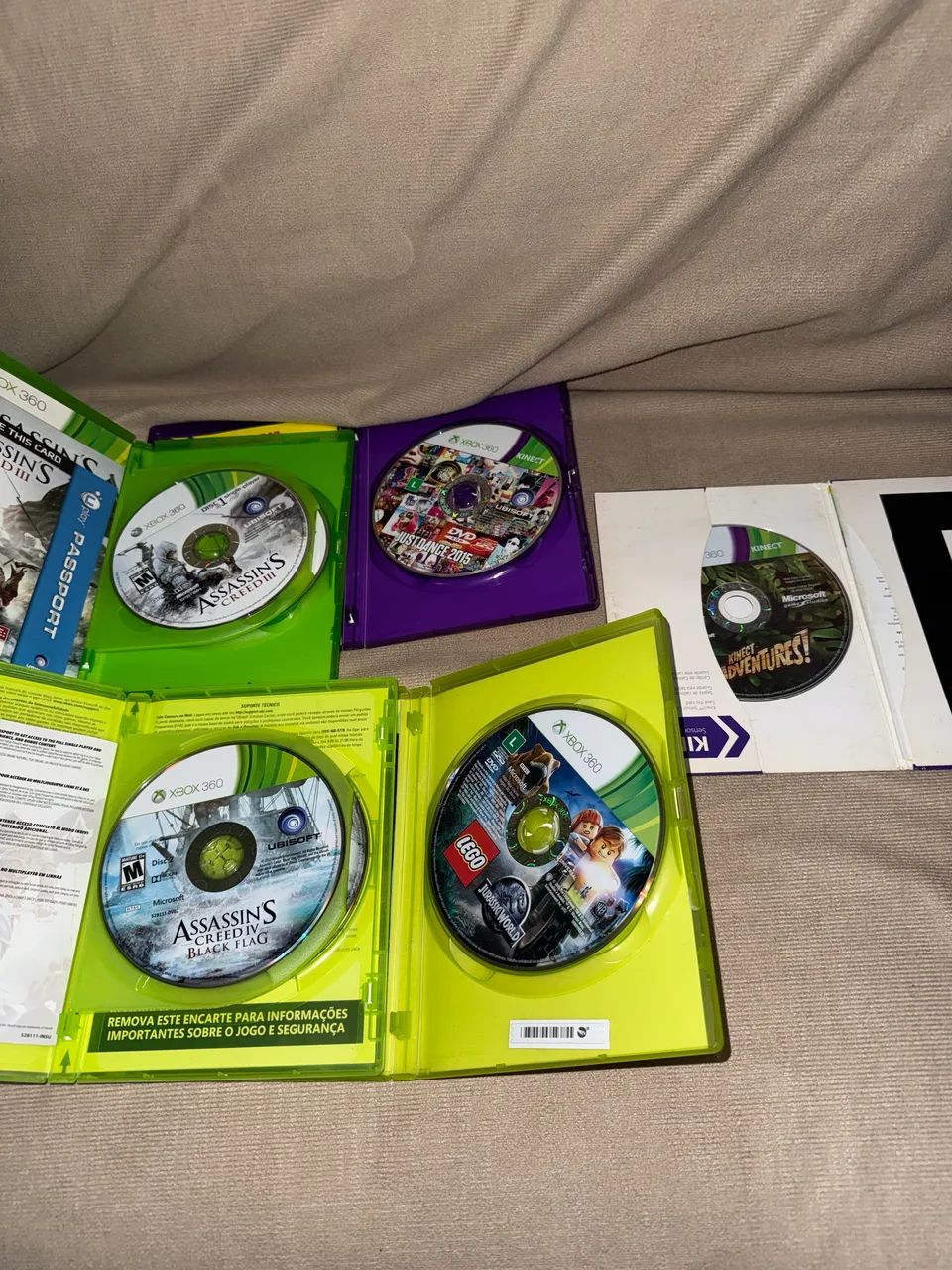 Xbox 360 slim com 2 controles + kinect + 5 jogos  - Foto 5