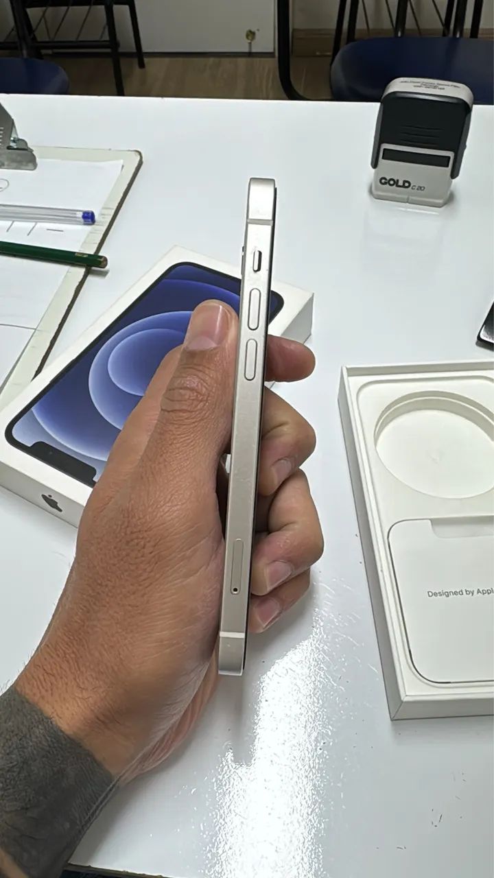 iPhone 12  - Foto 5