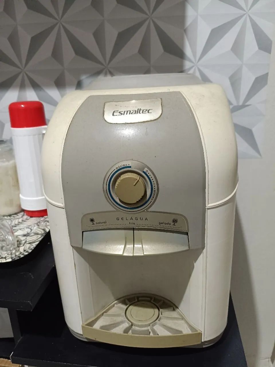 Bebedouro de água Esmaltec de mesa - Gelágua 