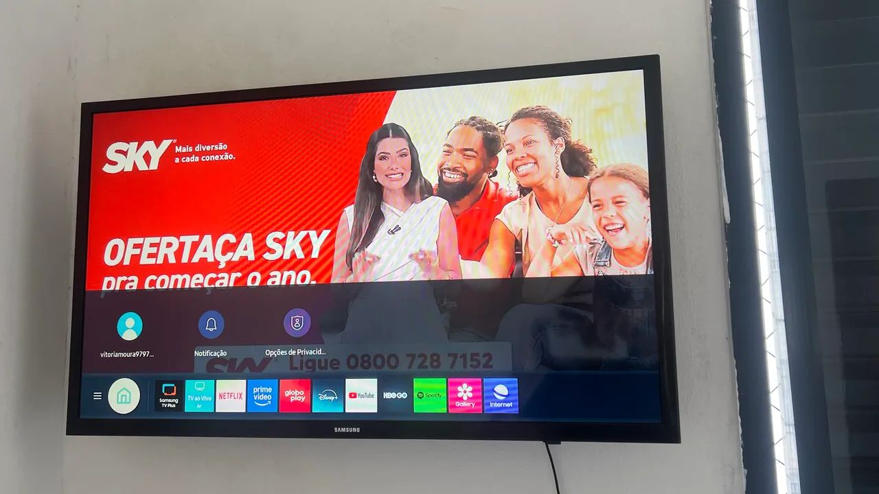 televisão samsung smart 32° polegadas muito bem conservada  - Foto 2
