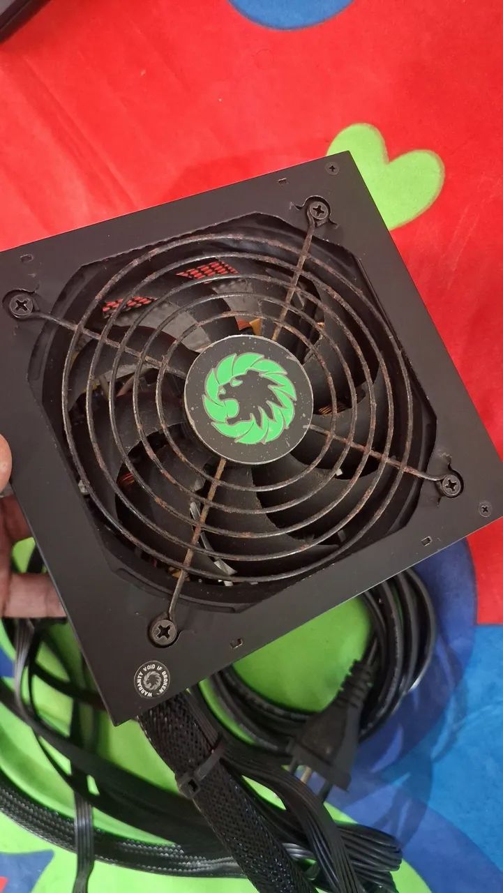 Fonte gamer 650w gamemax - Foto 3